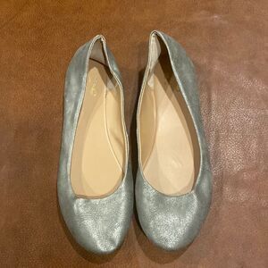 Mix No. 6 Silver Ballet Flats Size Women’s 8 VGUC
